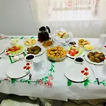 Denis 1930 Traditional Family In Old Town Homemade Breakfast بيت ضيافة 4*