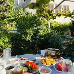 Denis House 1930 Cozy Private With Authentic Charm 4* Gjirokastër