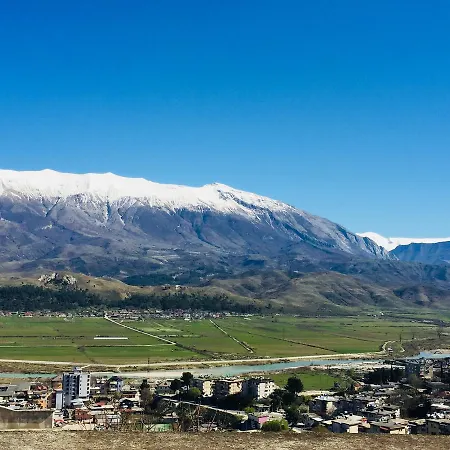 Denis 1930 2* Gjirokastra